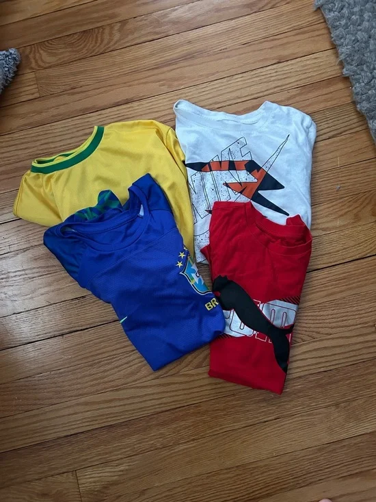 Bundle of 4 Graphic Tees - Yellow, Blue, White, Red - Picture 1 of 1